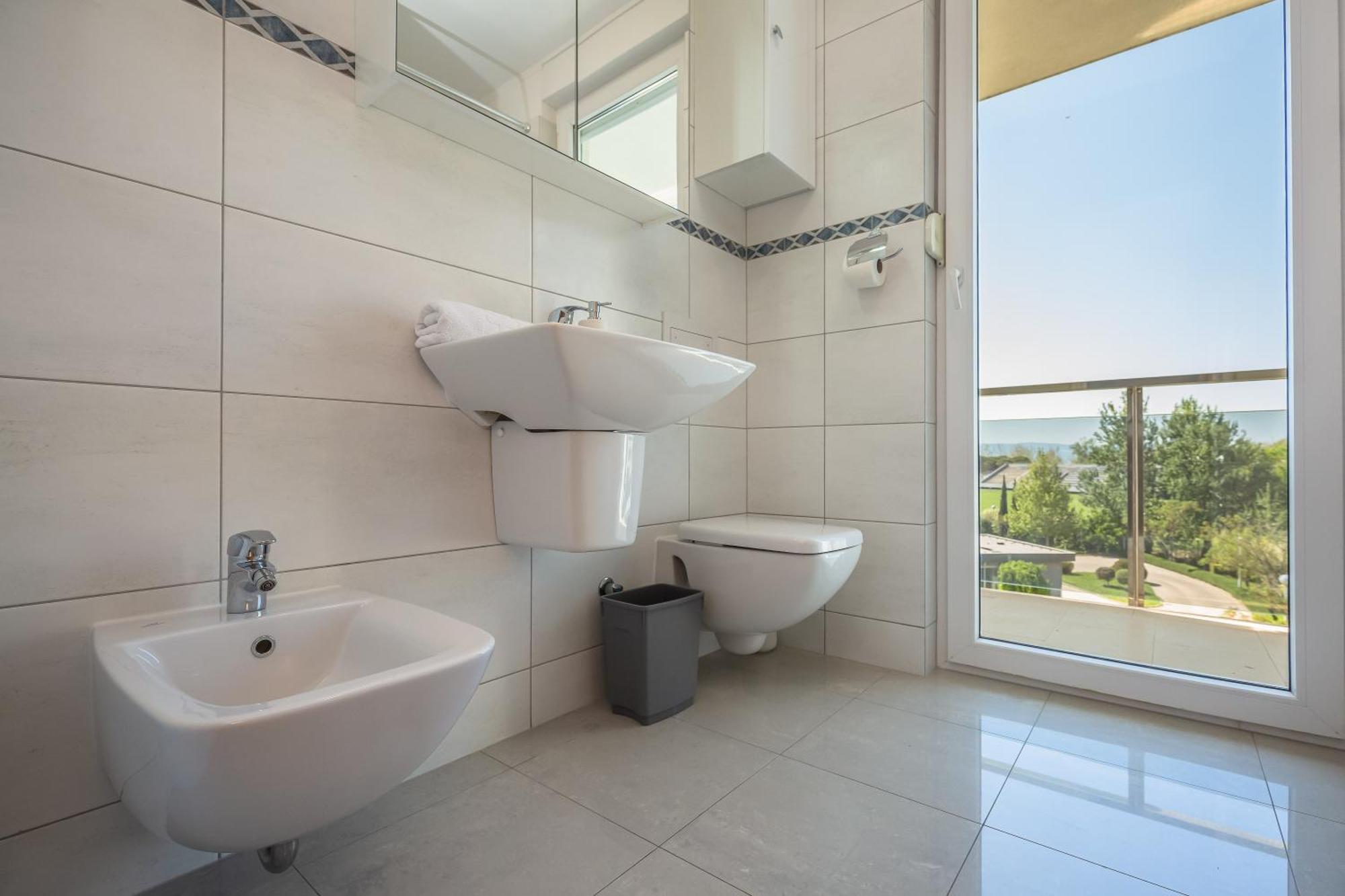 Ap 4+2 In One Of The Luxury Building In * Omis
