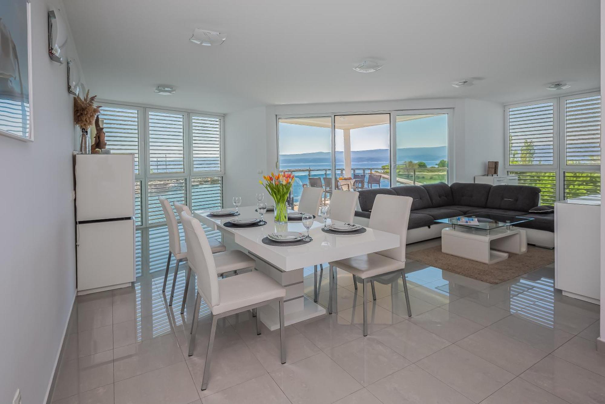 Apartment Ap 4+2 In One Of The Luxury Building In Omis