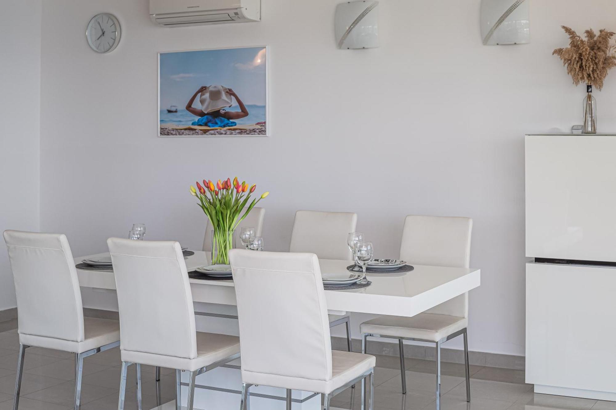 Apartament Ap 4+2 In One Of The Luxury Building In Omiš